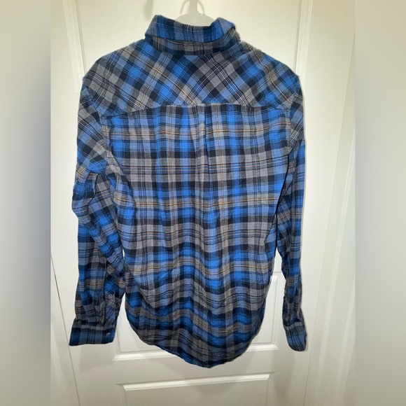 Eddie Bauer. Classic Fit Favorite Flannel. Cobalt Tartan. Size Small. - Picture 3 of 8